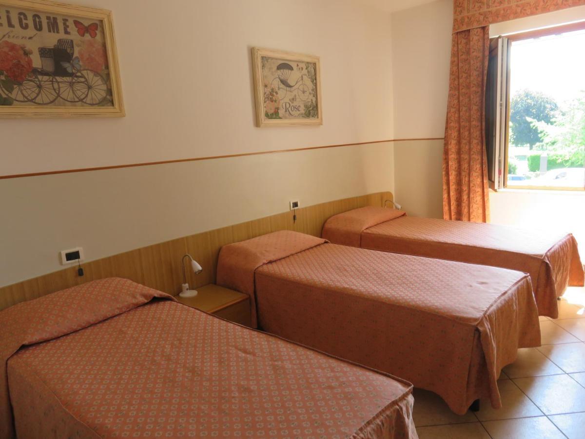 Hotel Da Si-Si Gemona del Friuli Exterior photo