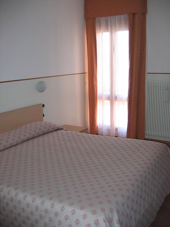 Hotel Da Si-Si Gemona del Friuli Room photo