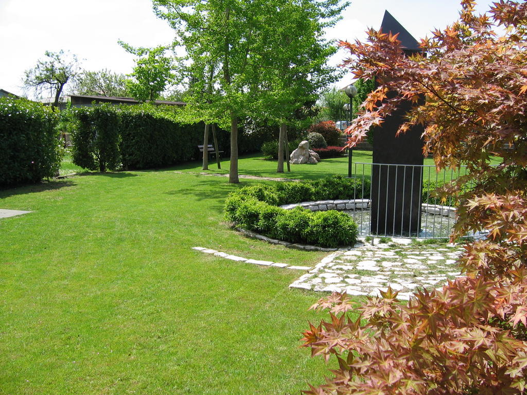 Hotel Da Si-Si Gemona del Friuli Exterior photo