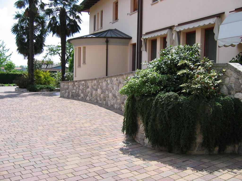 Hotel Da Si-Si Gemona del Friuli Exterior photo